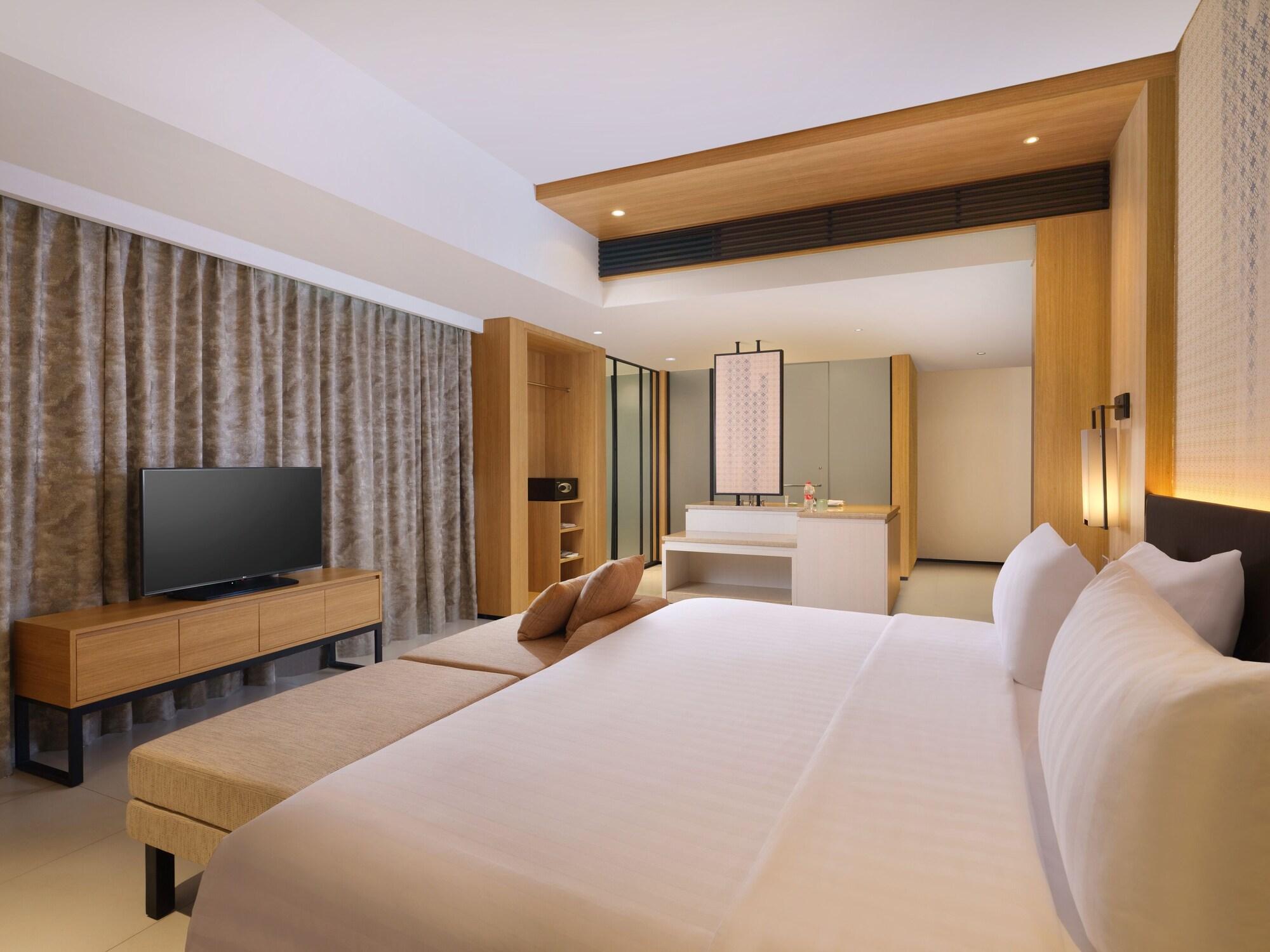 Hotel Santika Premiere Bandara פאלמבאנג מראה חיצוני תמונה