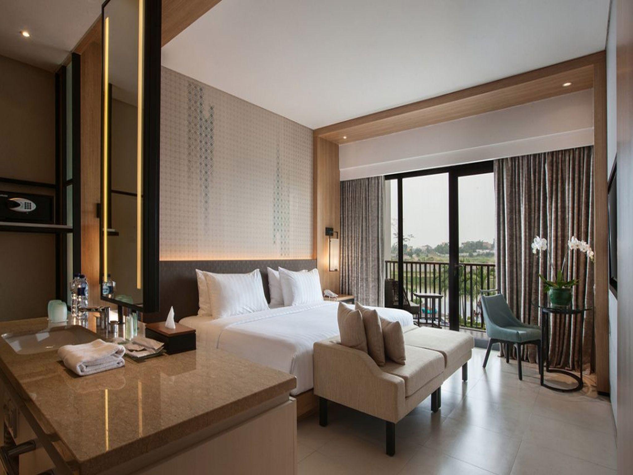 Hotel Santika Premiere Bandara פאלמבאנג מראה חיצוני תמונה