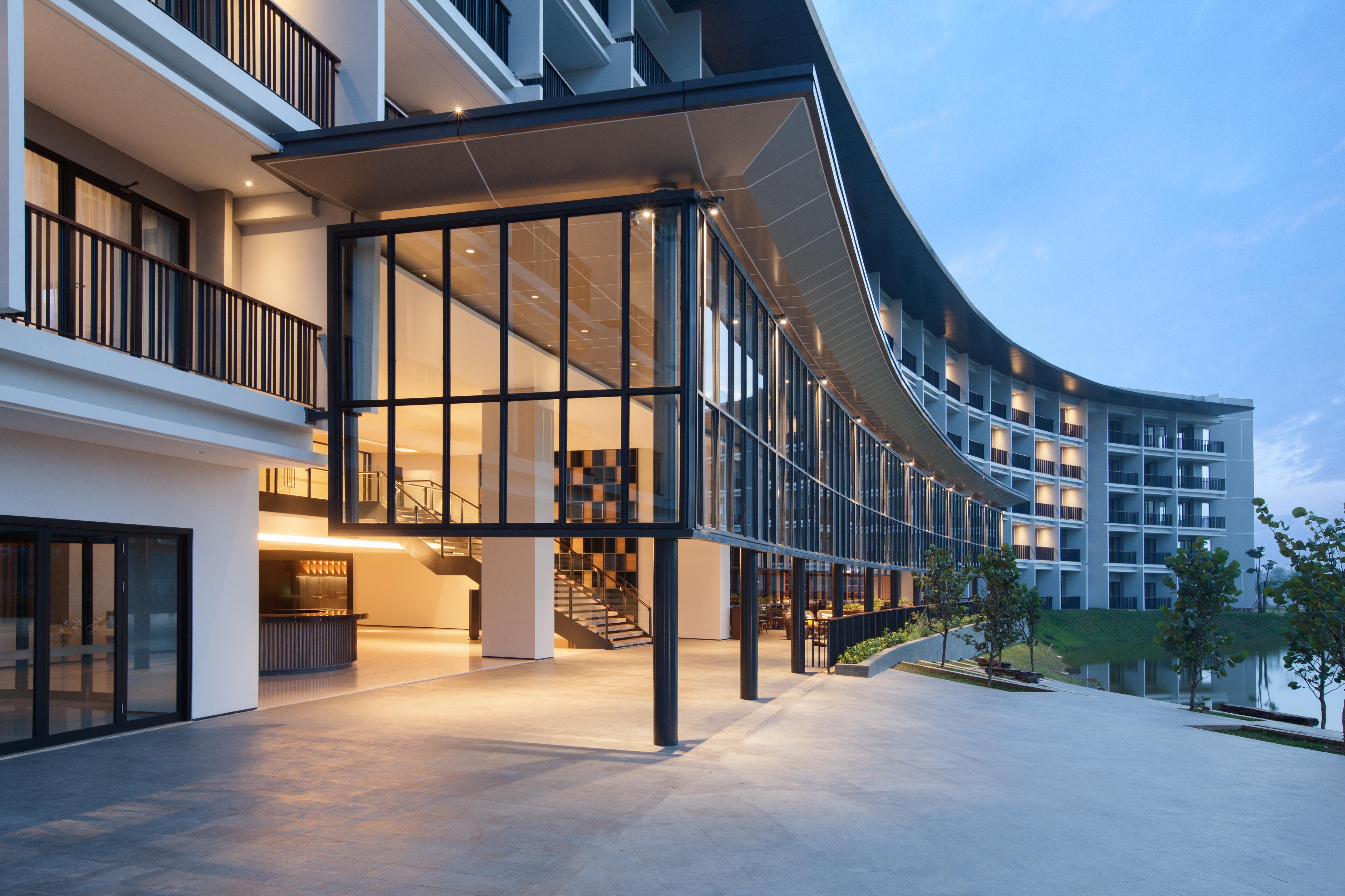 Hotel Santika Premiere Bandara פאלמבאנג מראה חיצוני תמונה