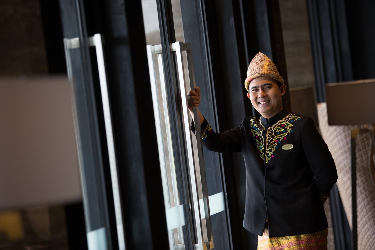 Hotel Santika Premiere Bandara פאלמבאנג מראה חיצוני תמונה